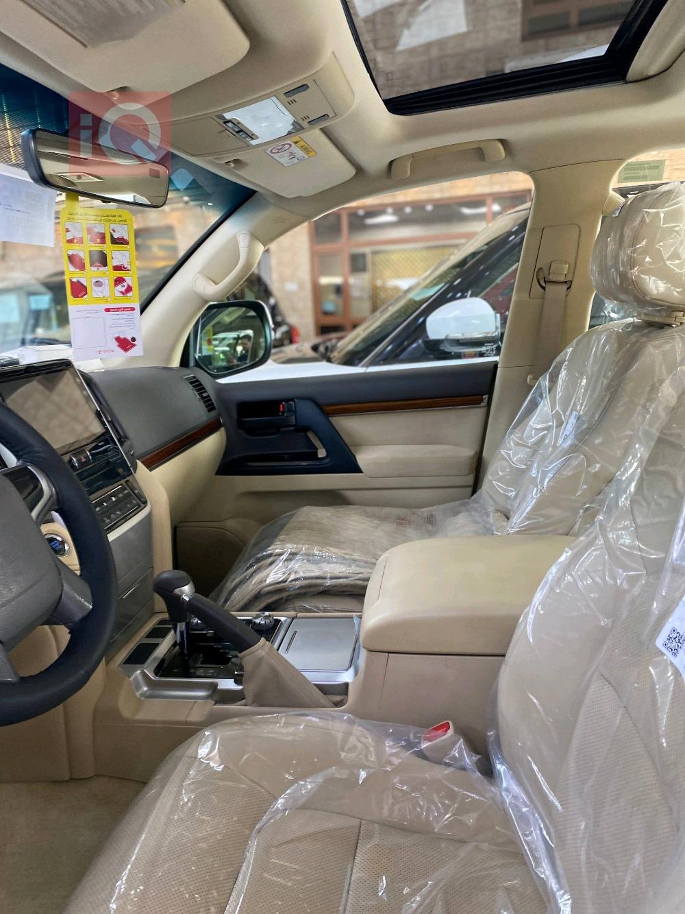 تويوتا لاندكروزر